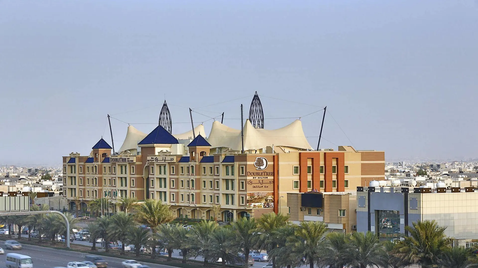 Doubletree By Hilton Hotel Riyadh - Al Muroj Business Gate