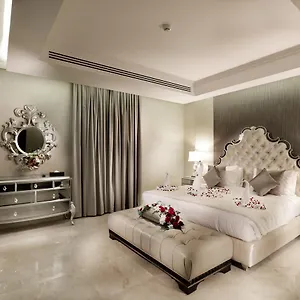 Aswar Riad
