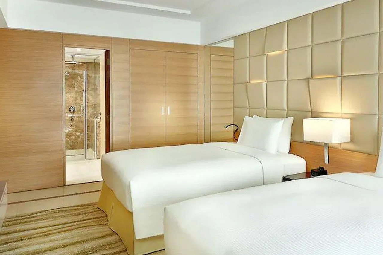 Doubletree By Hilton Hotel Riyadh - Al Muroj Business Gate 3*,