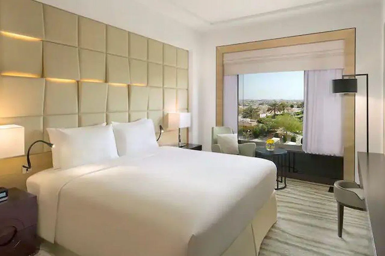 Doubletree By Hilton Hotel Riyadh - Al Muroj Business Gate