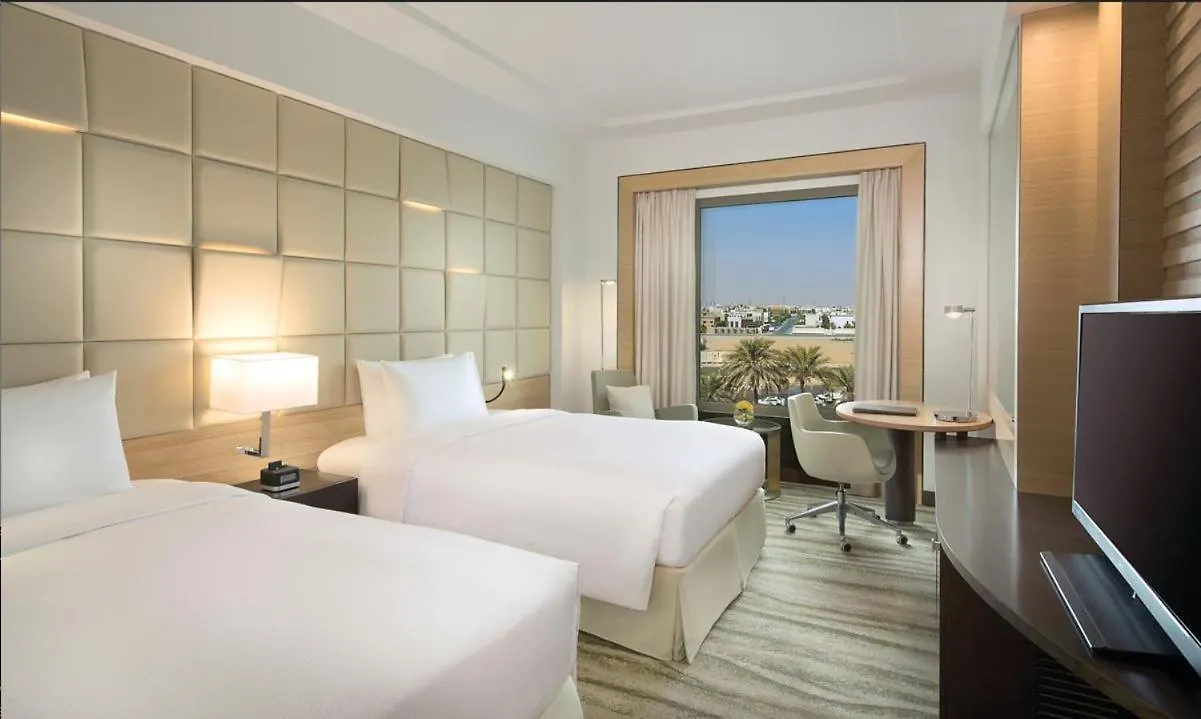 Doubletree By Hilton Hotel Riyadh - Al Muroj Business Gate 3*,