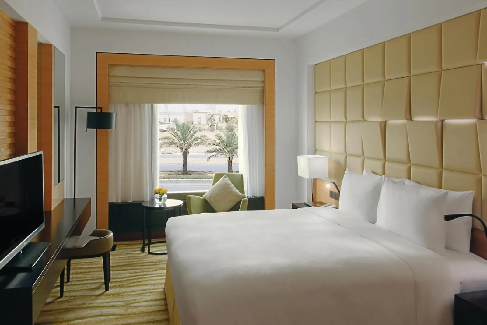 Doubletree By Hilton Hotel Riyadh - Al Muroj Business Gate