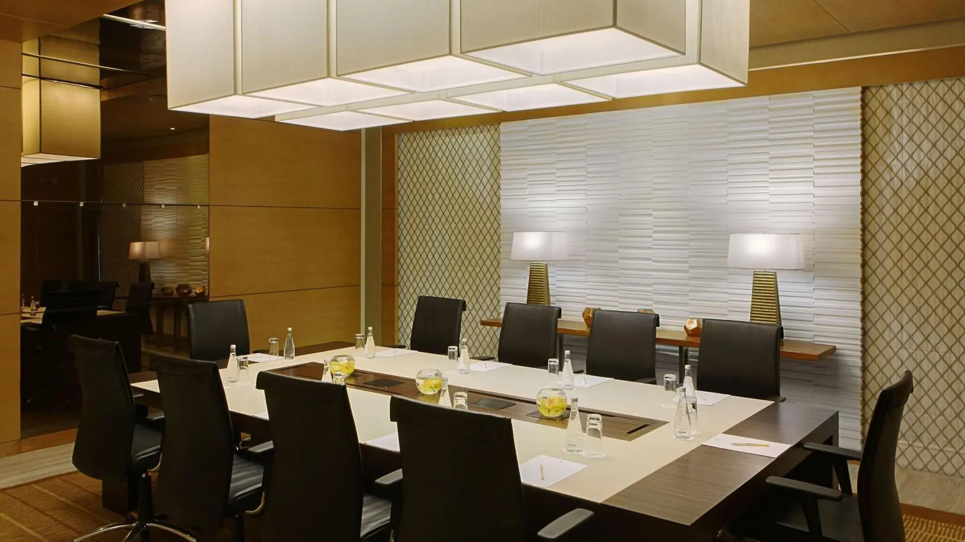 Doubletree By Hilton Hotel Riyadh - Al Muroj Business Gate